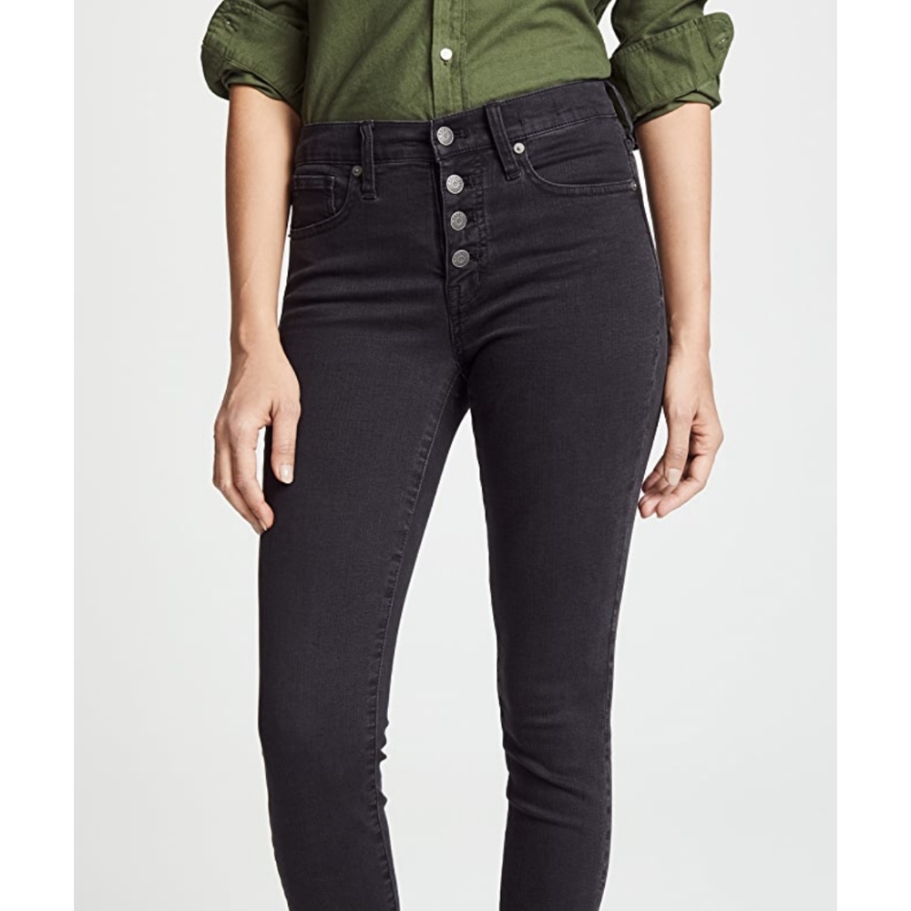 Madewell 9" Mid Rise Black Button Front